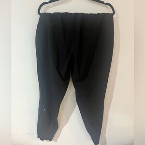 Lulu lemon sz 10 Black Jogger Pants